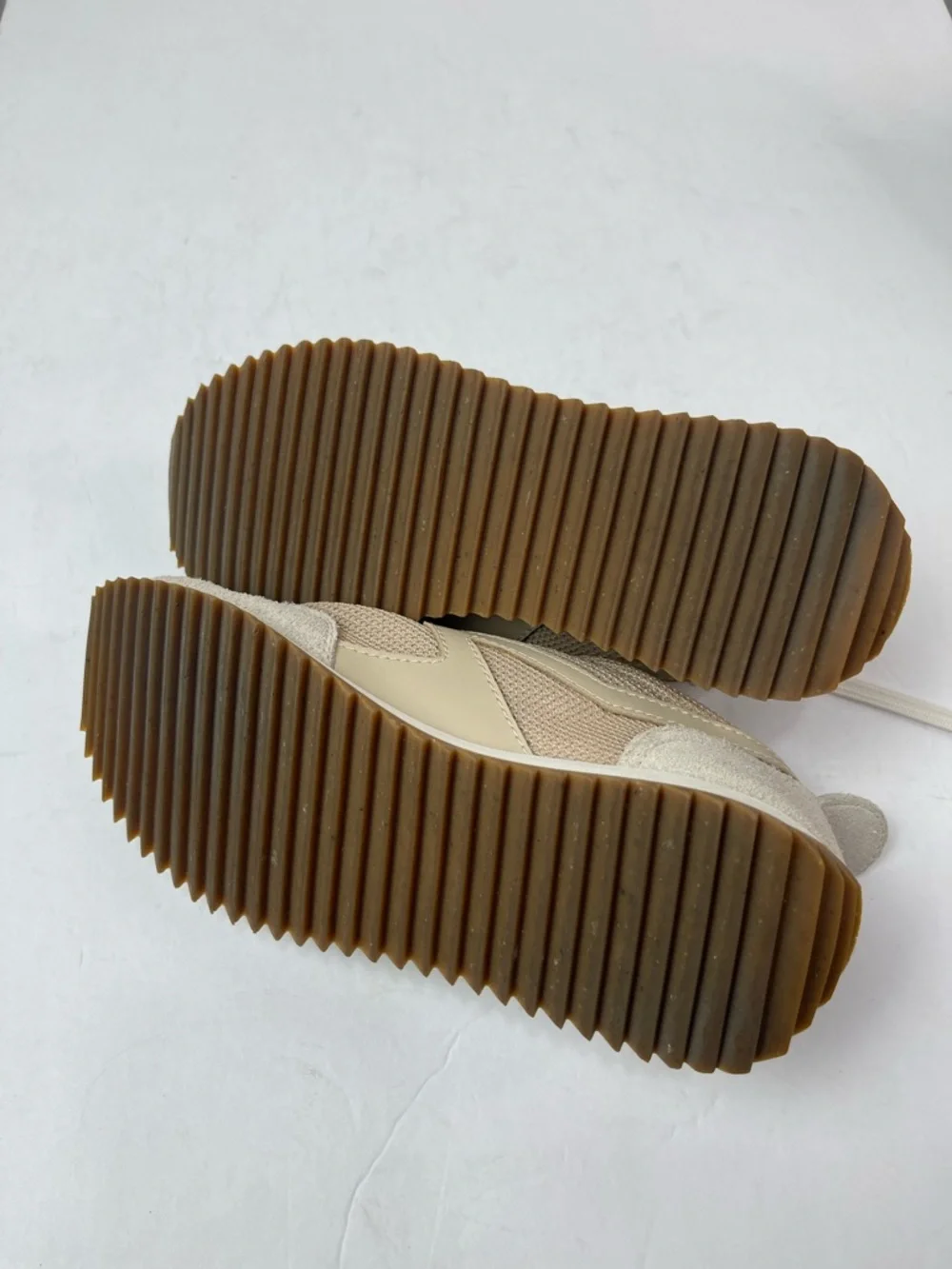 rag & bone Retro Runner Recycled Materials Tan Mesh Suede‎ Sneakers Size 36 US 6